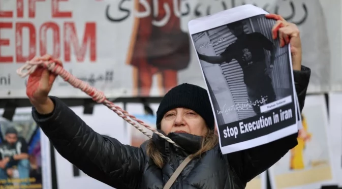 Свобода вместо екзекуция: Иран освободи от ареста Ерфан Солтани (ВИДЕО)