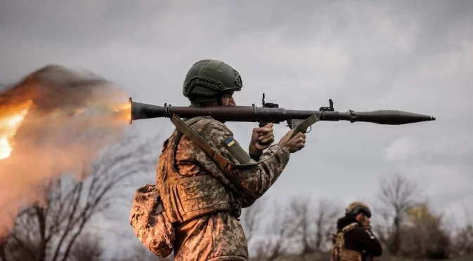 Русия не може да победи, Украйна също не може: Руски регионален депутат поиска край. Нов рекорд на руски пехотни атаки за 24 часа (ОБЗОР - ВИДЕО)