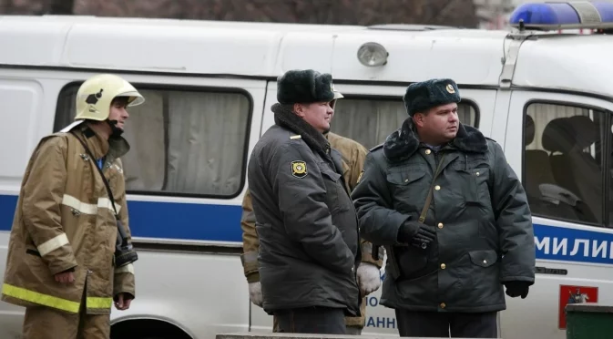 Москва обмисля проверка на телефоните на пътниците в метрото