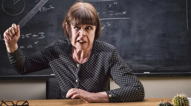 Учителите в Гърция минават психотестове