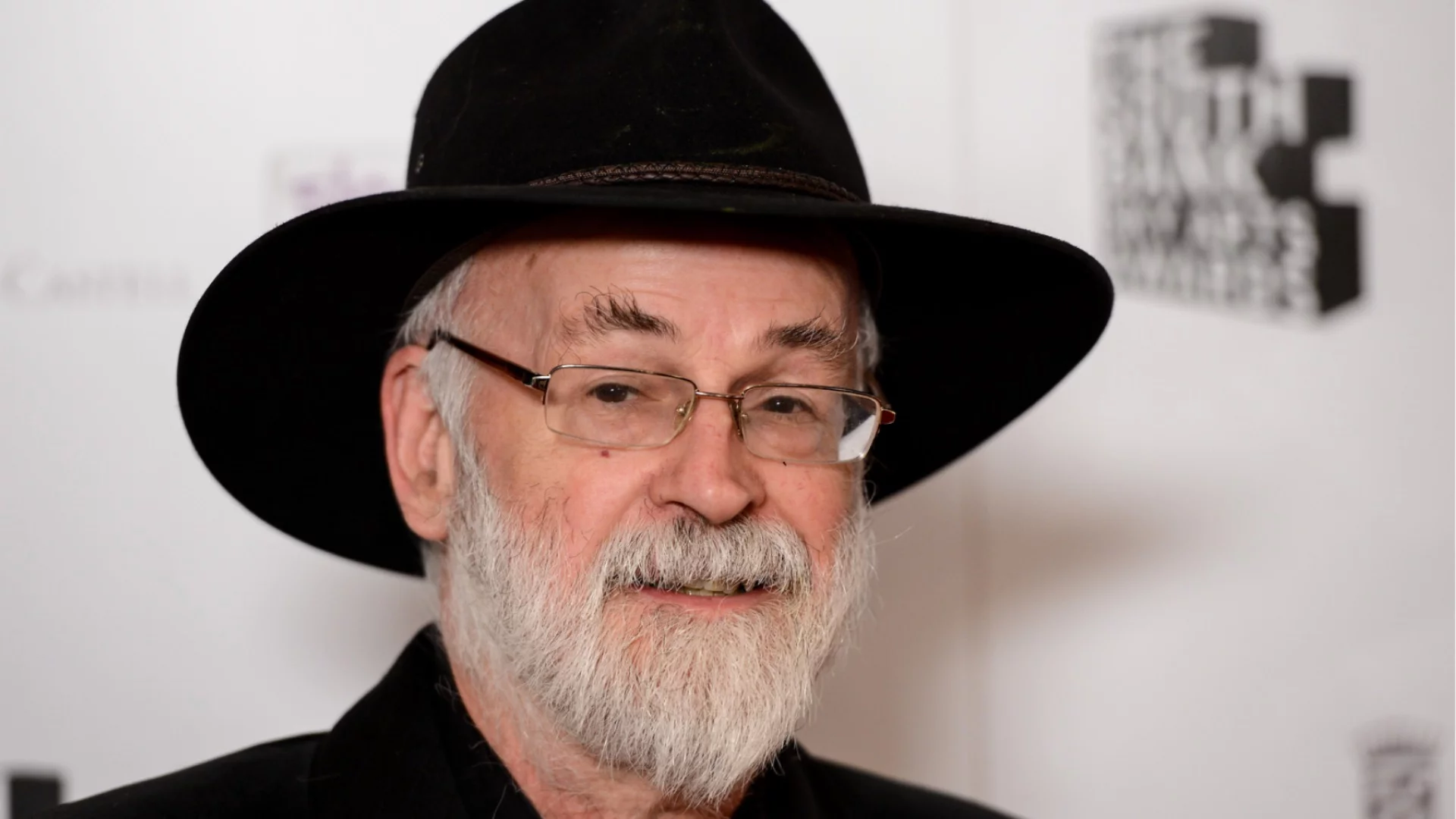 В София ще има улица "Тери Пратчет"