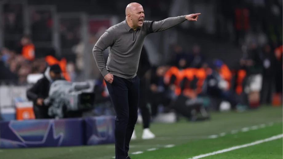 Ливърпул привлича желан от Челси в последните часове на зимния трансферен прозорец