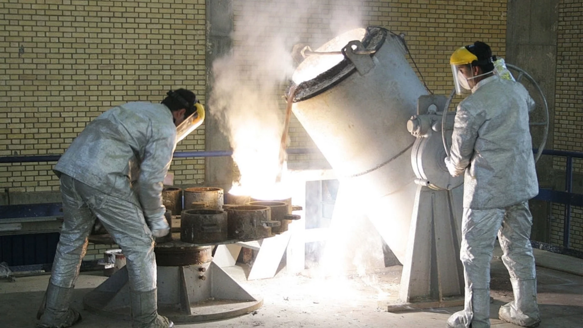 Русия предлага да премахне "дразнител" за САЩ от Иран