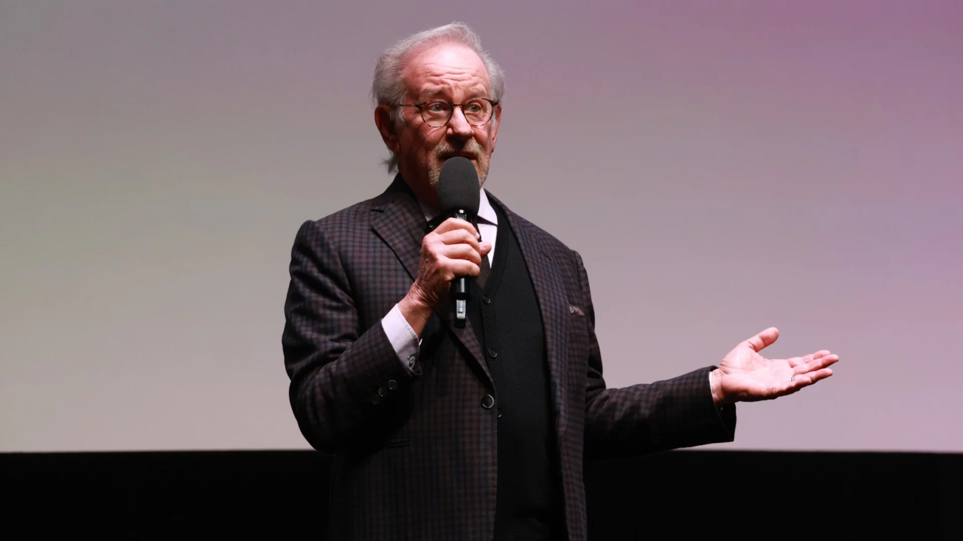 Стивън Спилбърг с първа награда "Грами". Вече е с "голям шлем" в шоубизнеса