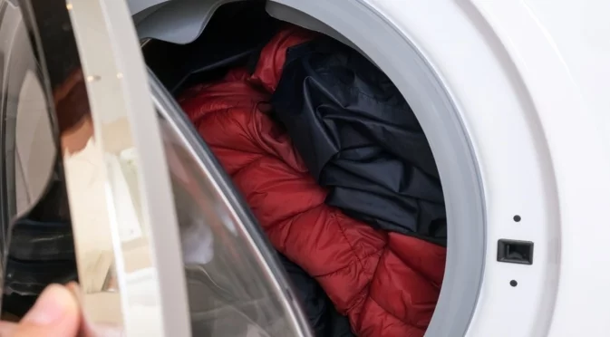 Дрехите, които скъсяват живота на пералнята: НЕ ги слагайте в нея