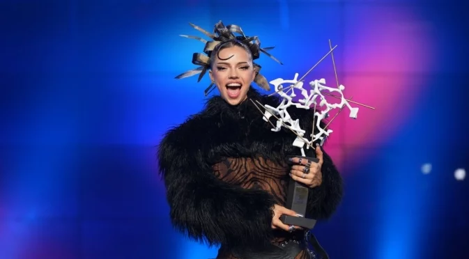 "Желанието ми е убито, чувствам се смазана": Дара обмисля да се откаже от "Евровизия"