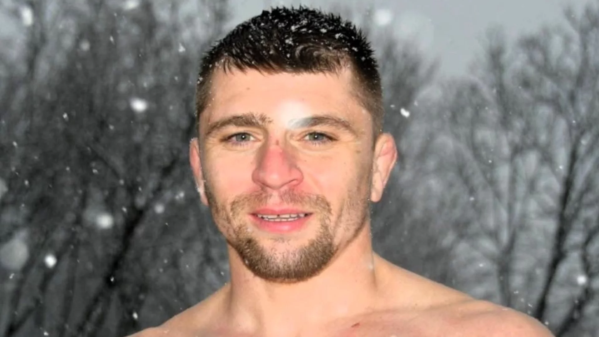 32-годишен от с. Крушаре си спечели баша на борбите в Асеновград