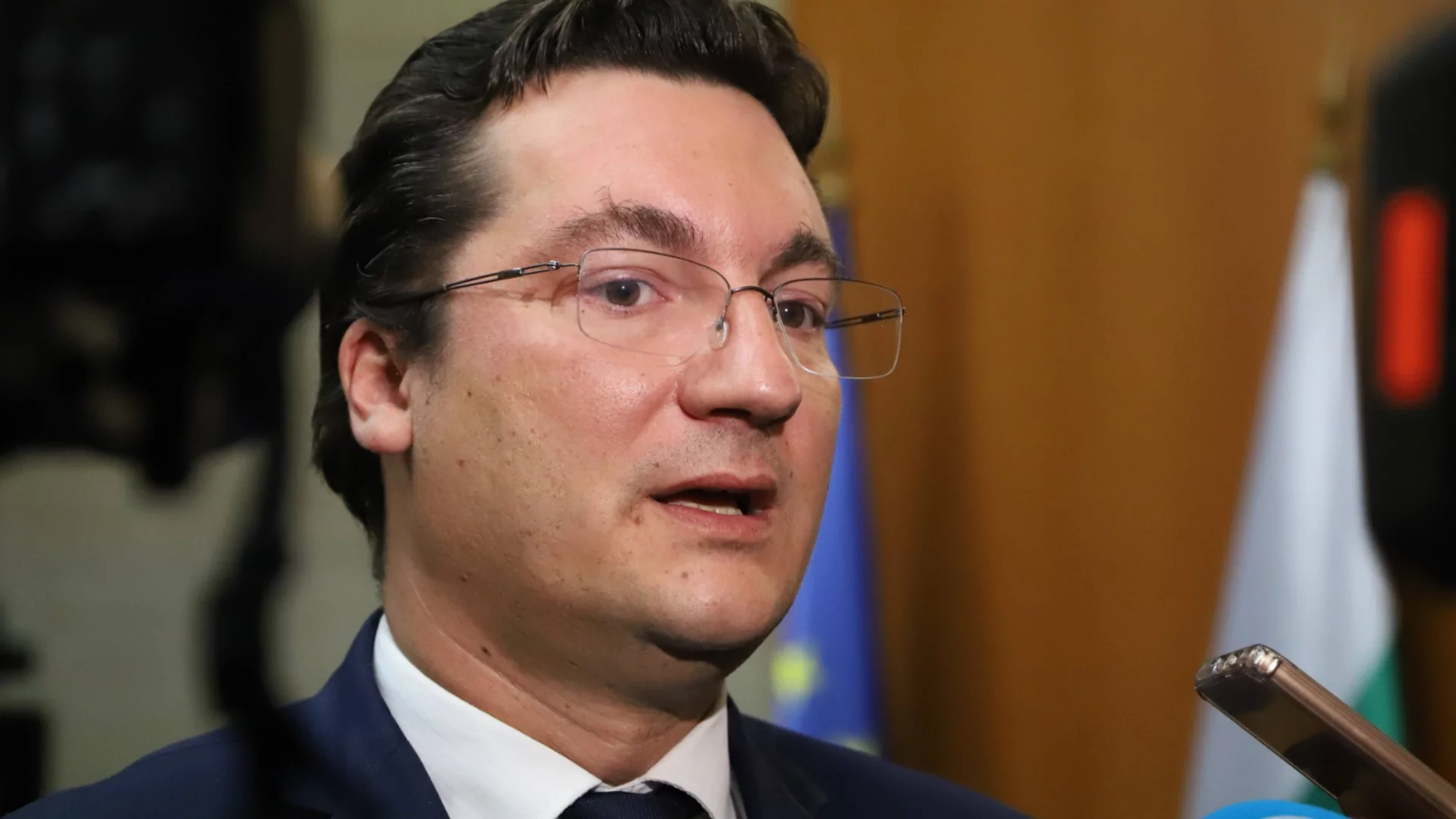 БСП във Велико Търново издига Крум Зарков за председател на партията