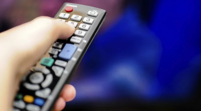 От екрана ни облъчват фигури, които не могат да вдъхновят и прозявка