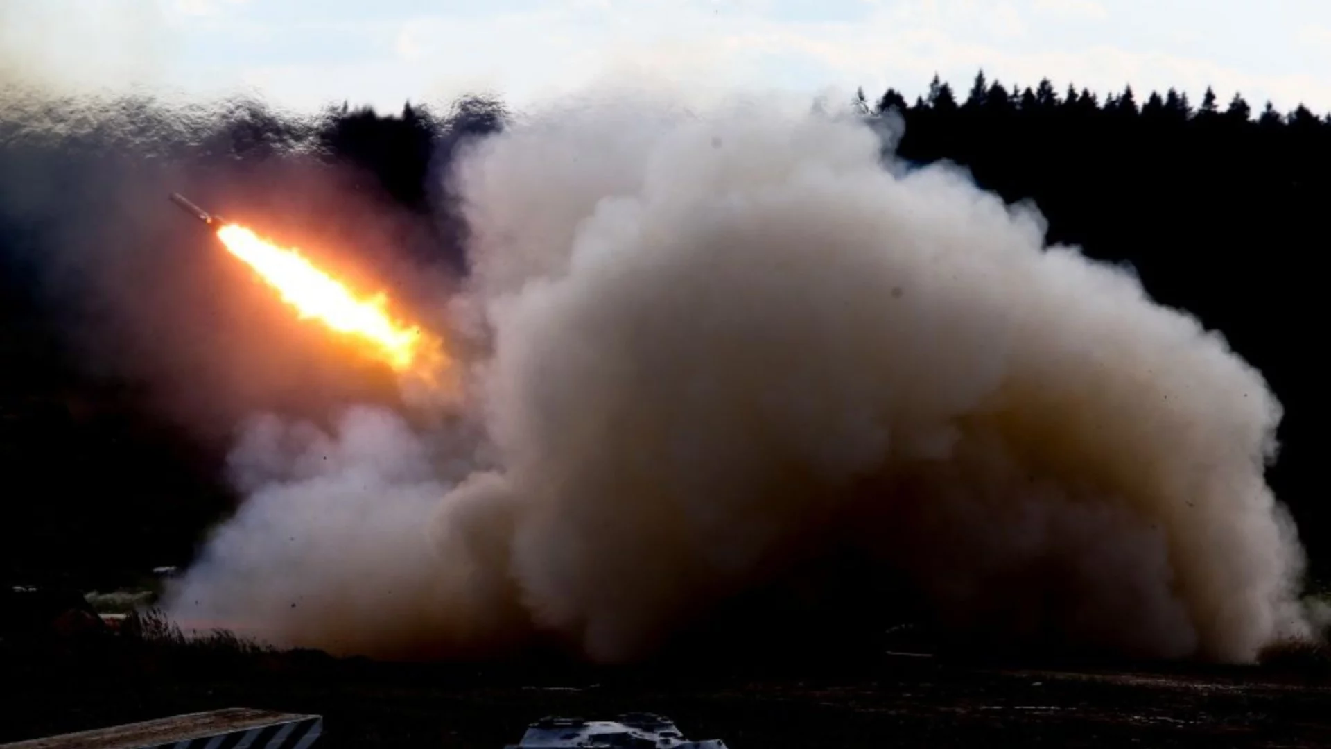 За пръв път в Русия: Украйна унищожи бруталната система "Солнцепек". Подигравка с генерал Герасимов чрез пленени руснаци от Купянск (ВИДЕО)