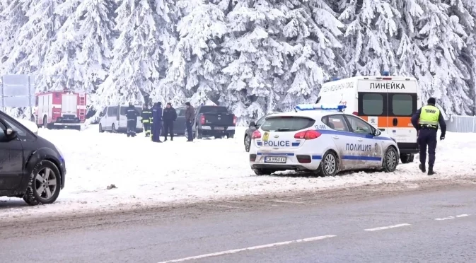 С изстрели в главите и много оръжие: Разказ на кмета на Гинци за намерените тела в хижа "Петрохан"