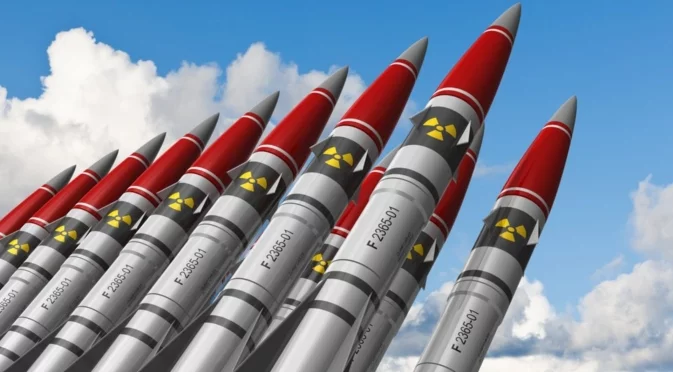 Светът без контрол над ядреното оръжие започва в четвъртък