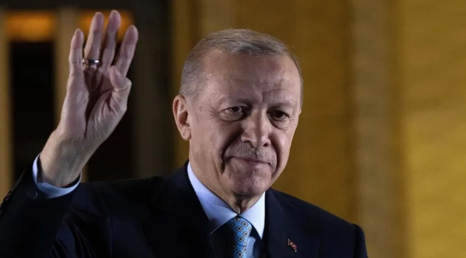 Ердоган замина за Саудитска Арабия: Пари и сигурност вероятно са в основата за визитата