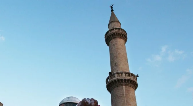 Удар по Мюфтийството: Съдът не даде ключова джамия в Югозапада