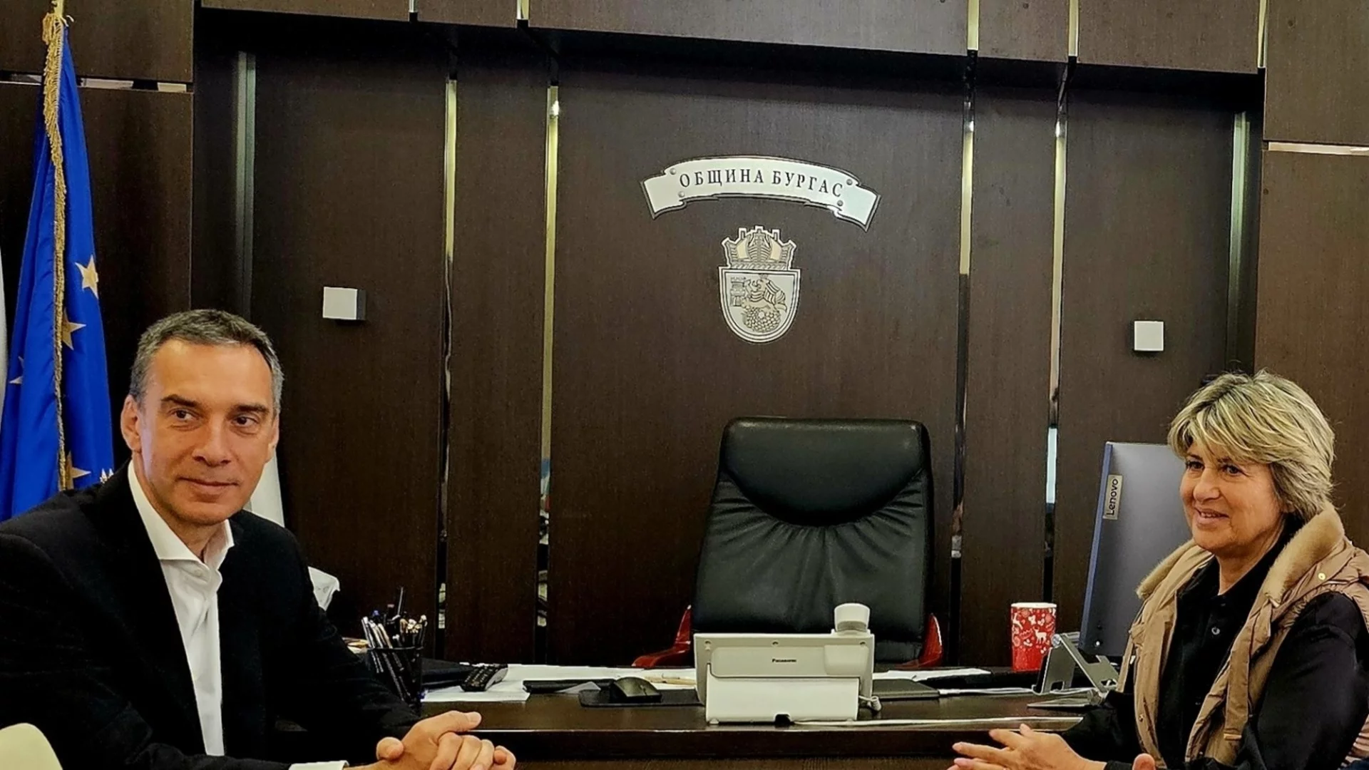 Кметът на Бургас и Весела Лечева откриват Европейското първенство по спортна стрелба