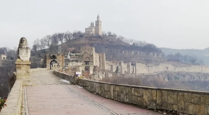 "Кроношпан" със сигнал за мръсен въздух във Велико Търново: Видяхте ли, не е от нас!