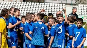 Това ли е бъдещата звезда на Левски?