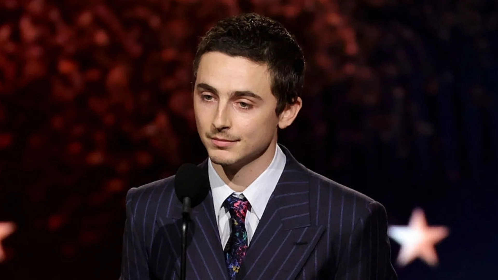 Тимъти Шаламе изпадна в неловка ситуация (ВИДЕО)