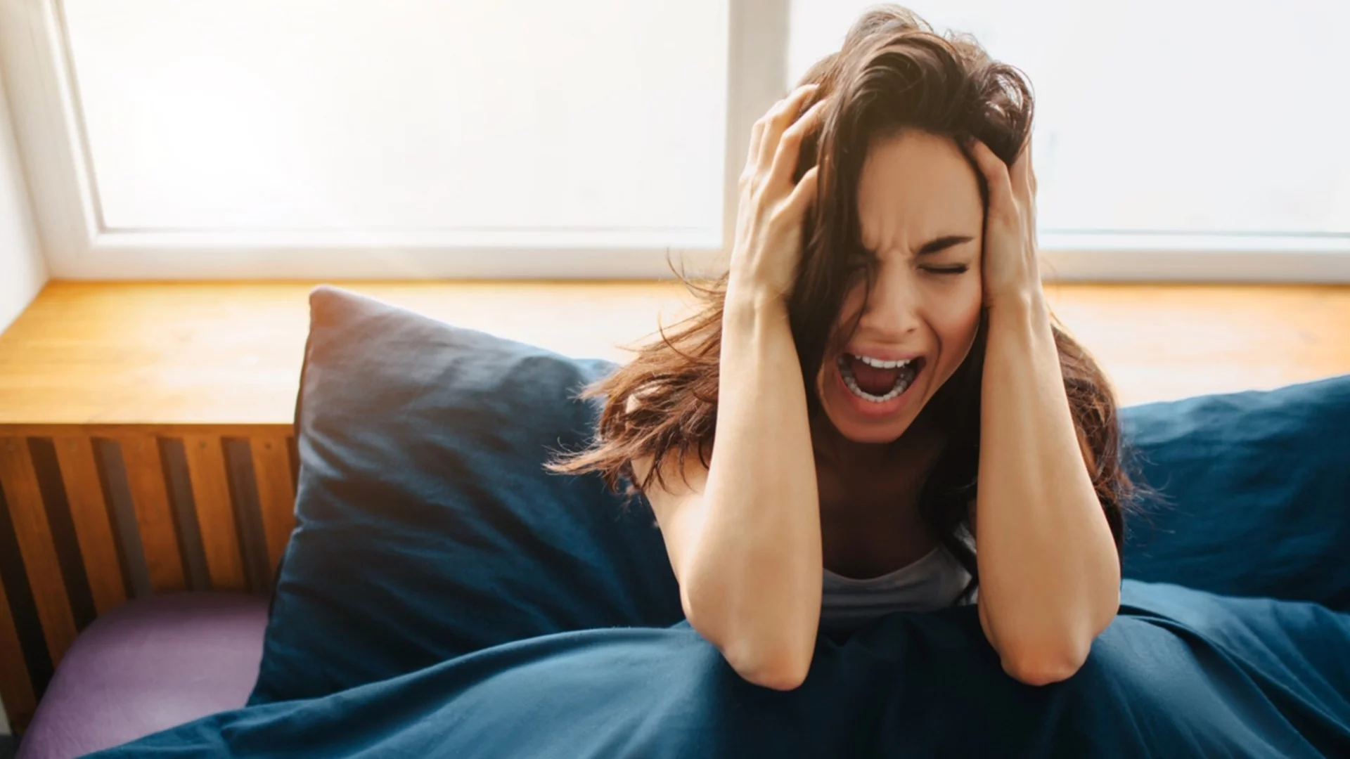 Утре на Телец, Риби + още 2 зодии ще им се наложи да „ударят по масата“