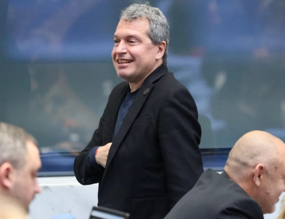 Синът на Тошко Йорданов влезе в енергийния бизнес с нова фирма, банковата гаранция - от БАКБ на Цветелина Бориславова