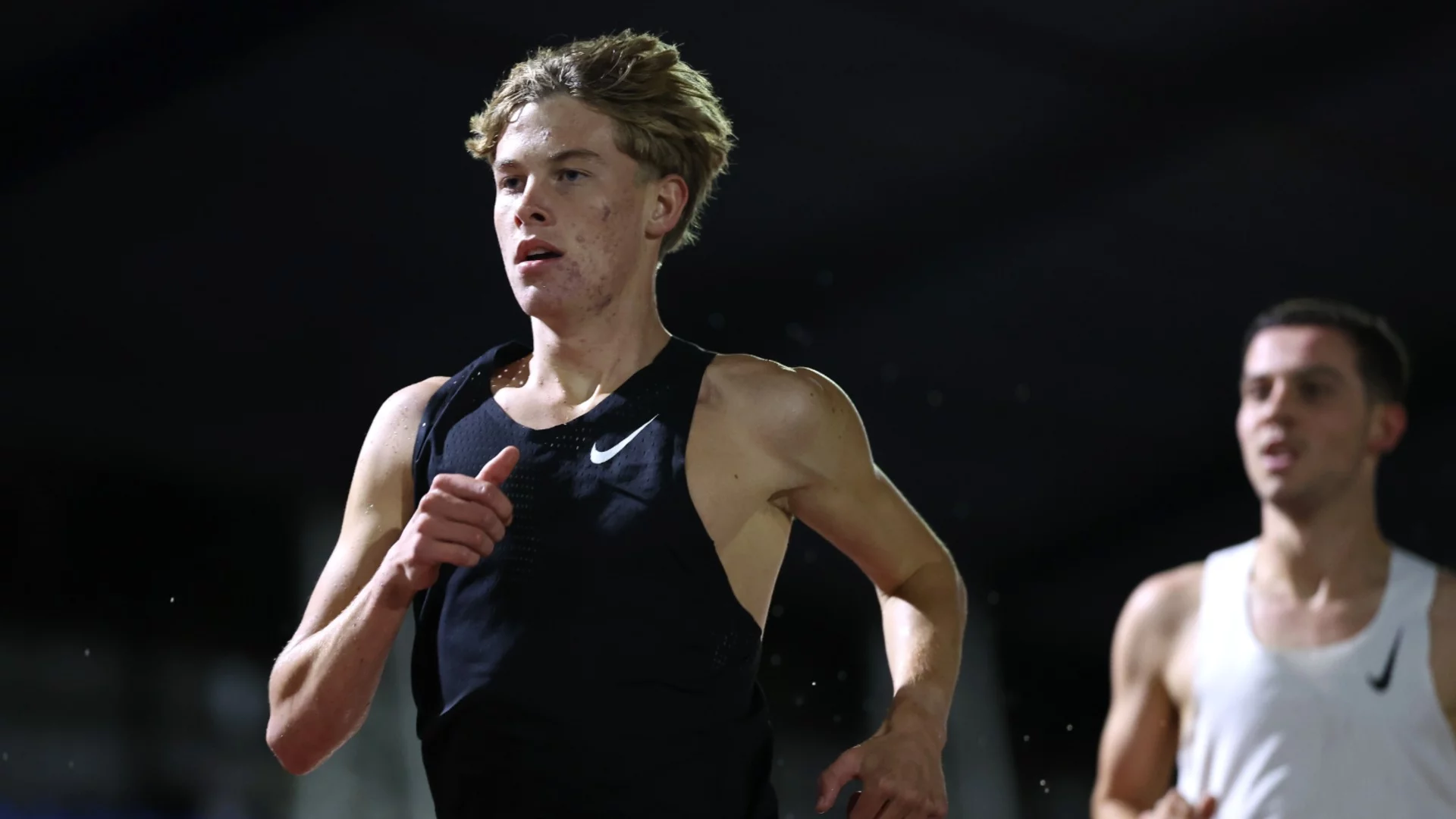 16-годишен вундеркинд постави уникален рекорд в леката атлетика