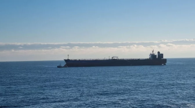 Индия продължава да купува руски петрол чрез кораби на "сенчестия флот"?