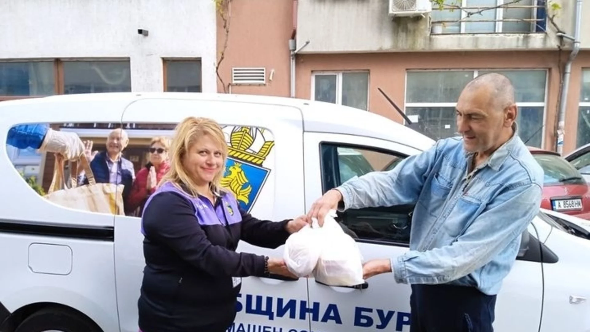 Община Бургас удължава предоставянето на услугата "Топъл обяд"