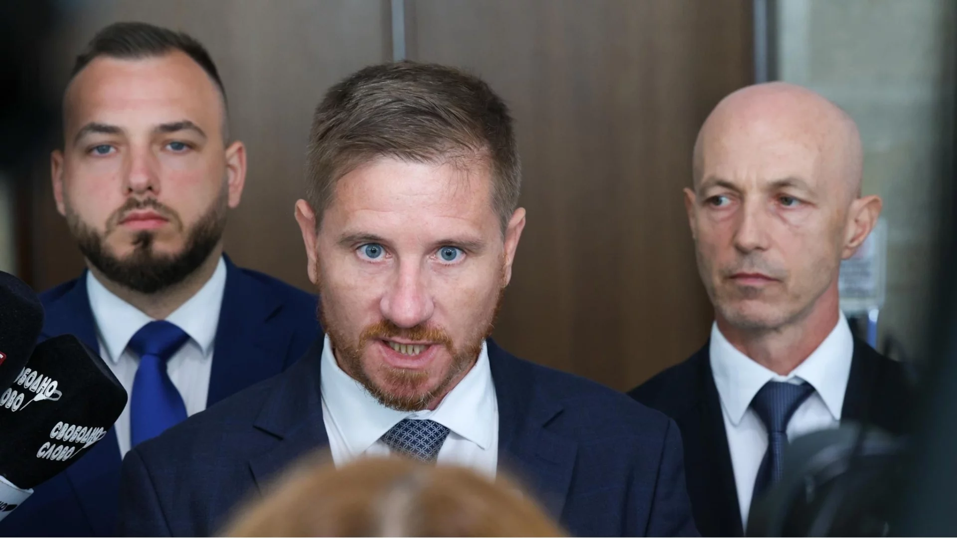 Случаят "Петрохан" прилича на този на "Епщайн" от отвъд океана