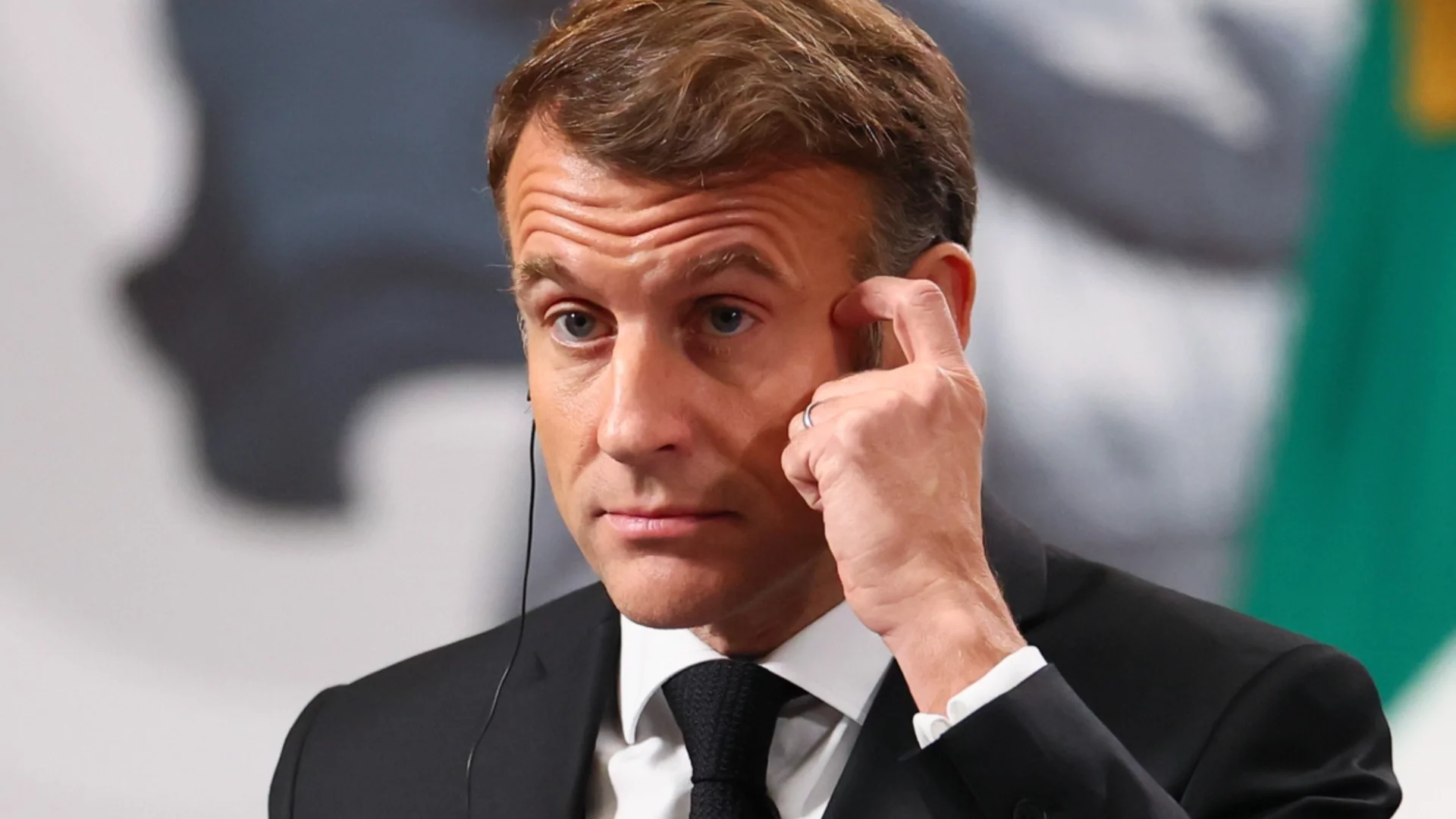 Топ дипломат на Макрон води тайни преговори с Путин