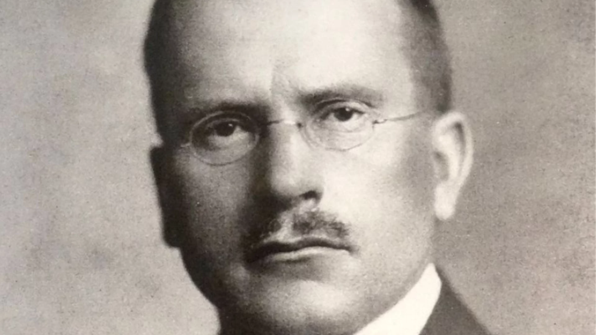 Какво е „майчин комплекс“ според Карл Юнг и как влияе на живота ви