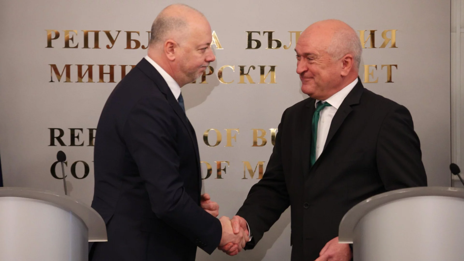 Кабинетът "Желязков" е (почти) най-дълго управлявалият в оставка в историята