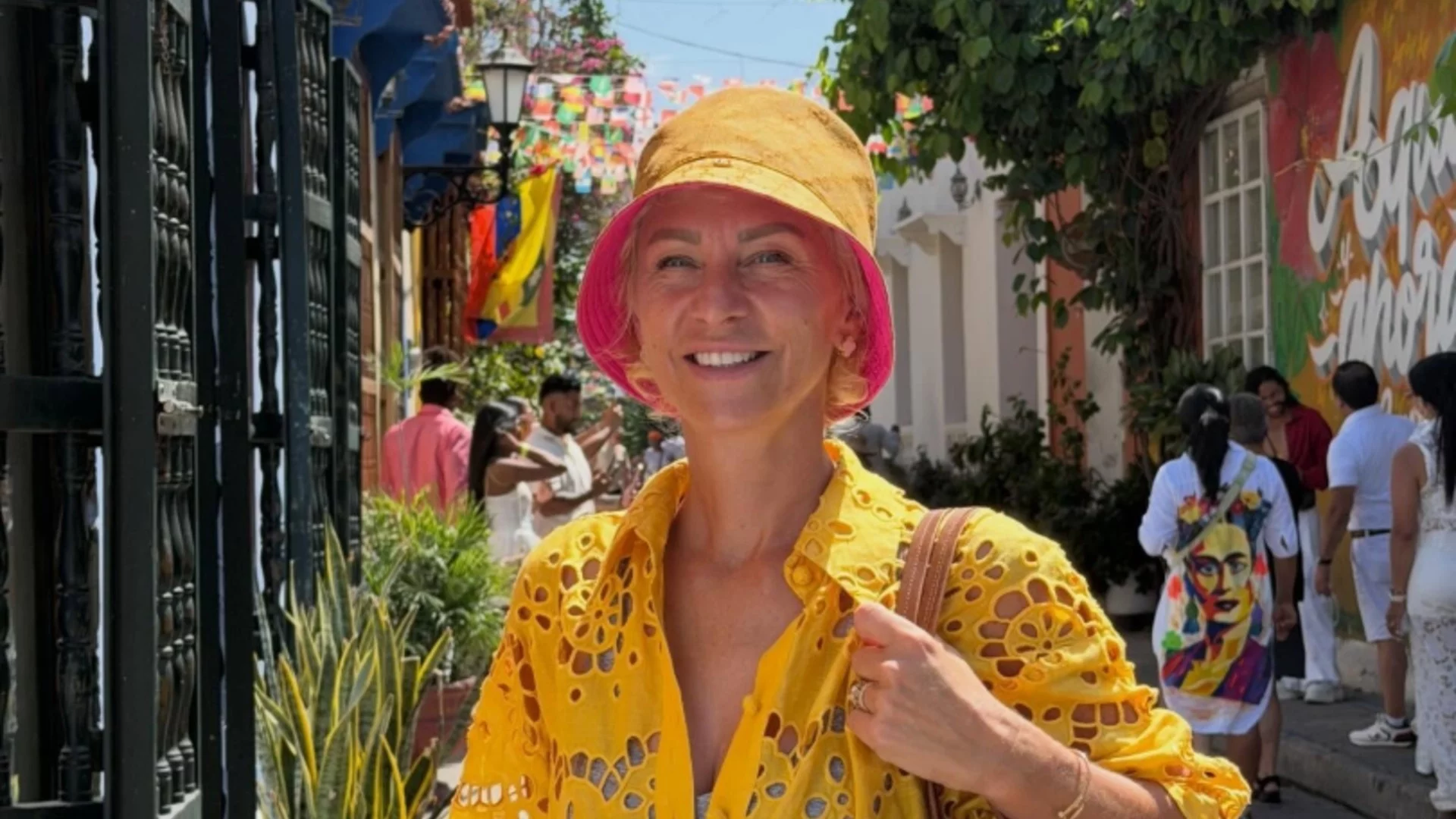 Станах кралица: Нана Гладуиш "изби рибата" (ВИДЕО)