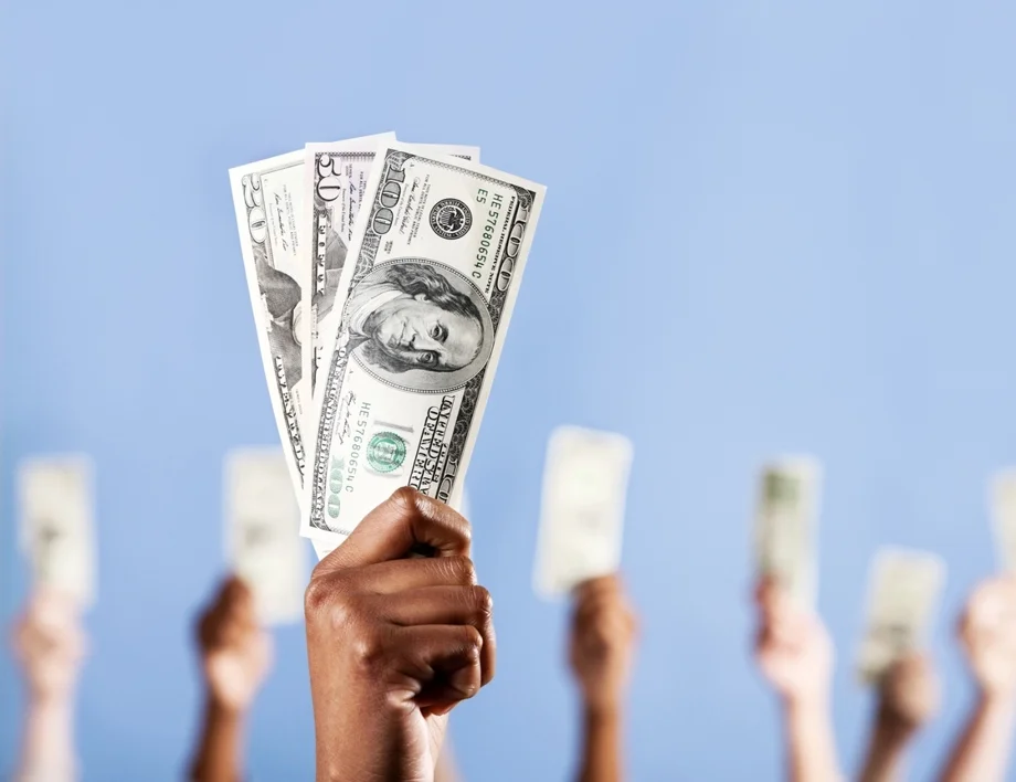 Долар - евро. Колко струва един щатски долар към едно евро днес, 5 февруари /валутен калкулатор/