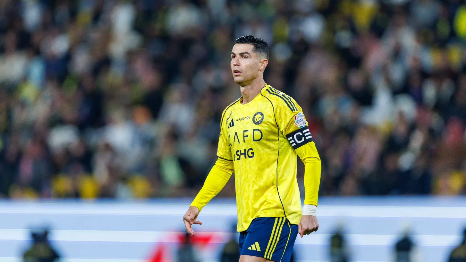 Напрежението расте: Роналдо пропусна още един мач, но тимът му победи шампиона