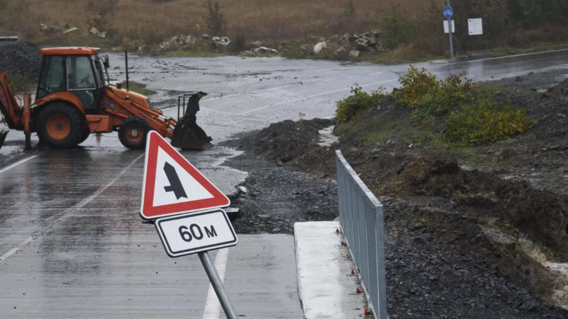 Обилни валежи и наводнения в Румъния (ВИДЕО)