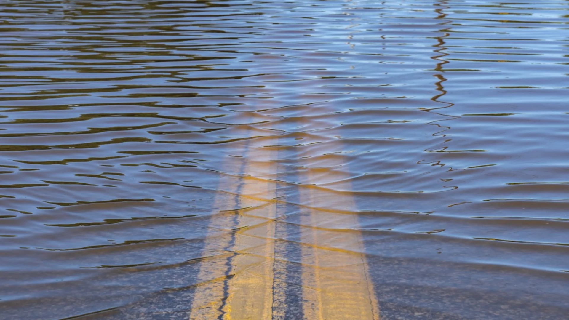 Тежки наводнения в Турция, има загинали (ВИДЕО)