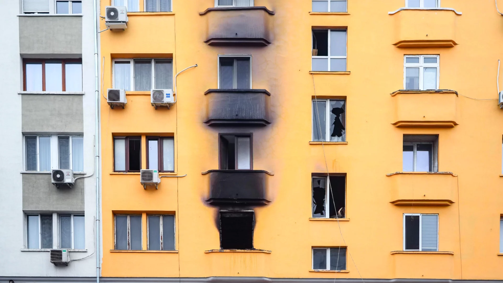 Деца загубиха майка си в пожар в София - помогнете, ако можете