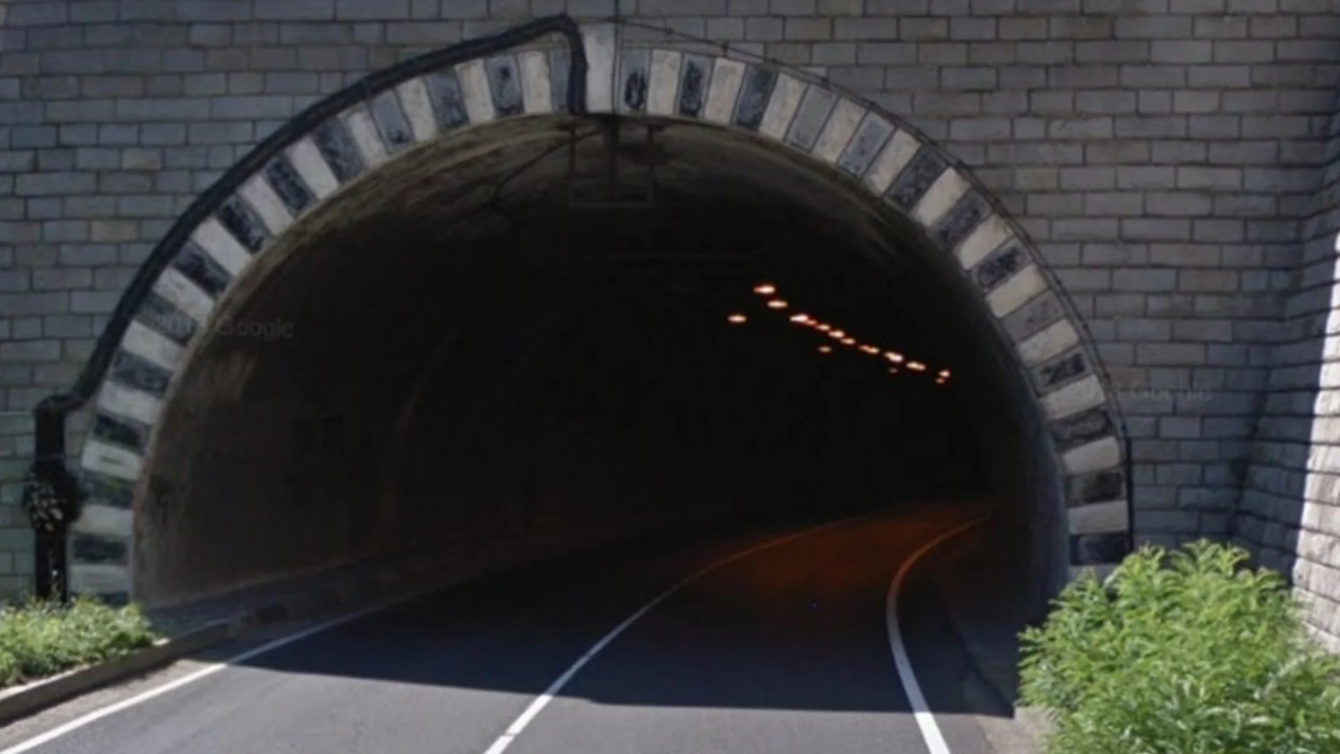 Промени в движението през тунел на АМ “Струма“