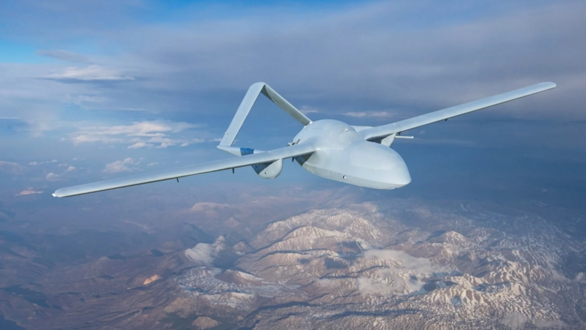 Стена срещу дронове е утопия: Румънският министър на отбраната с изненадващо изявление