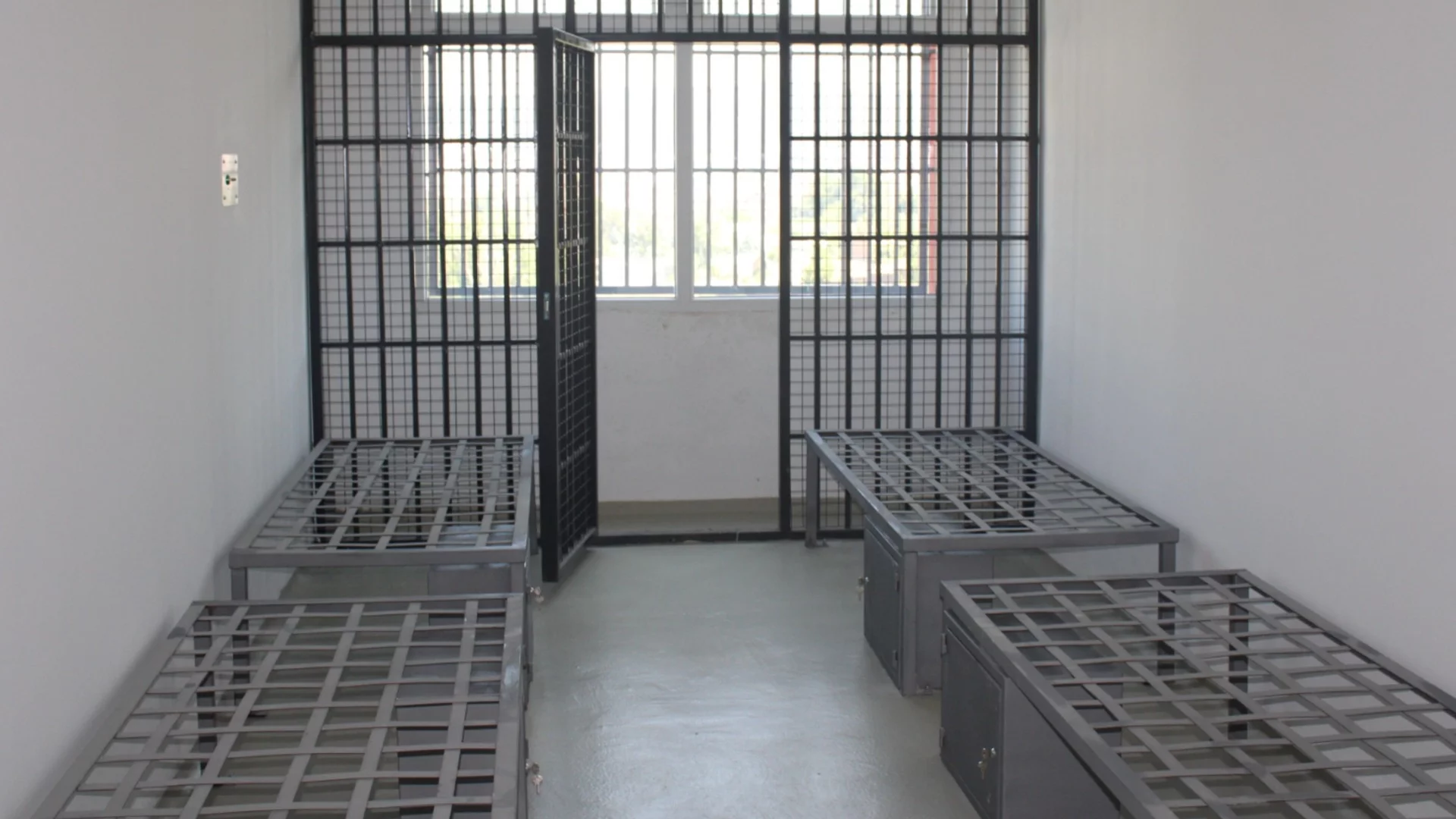 Китай отмени смъртната присъда на канадец: Ето защо