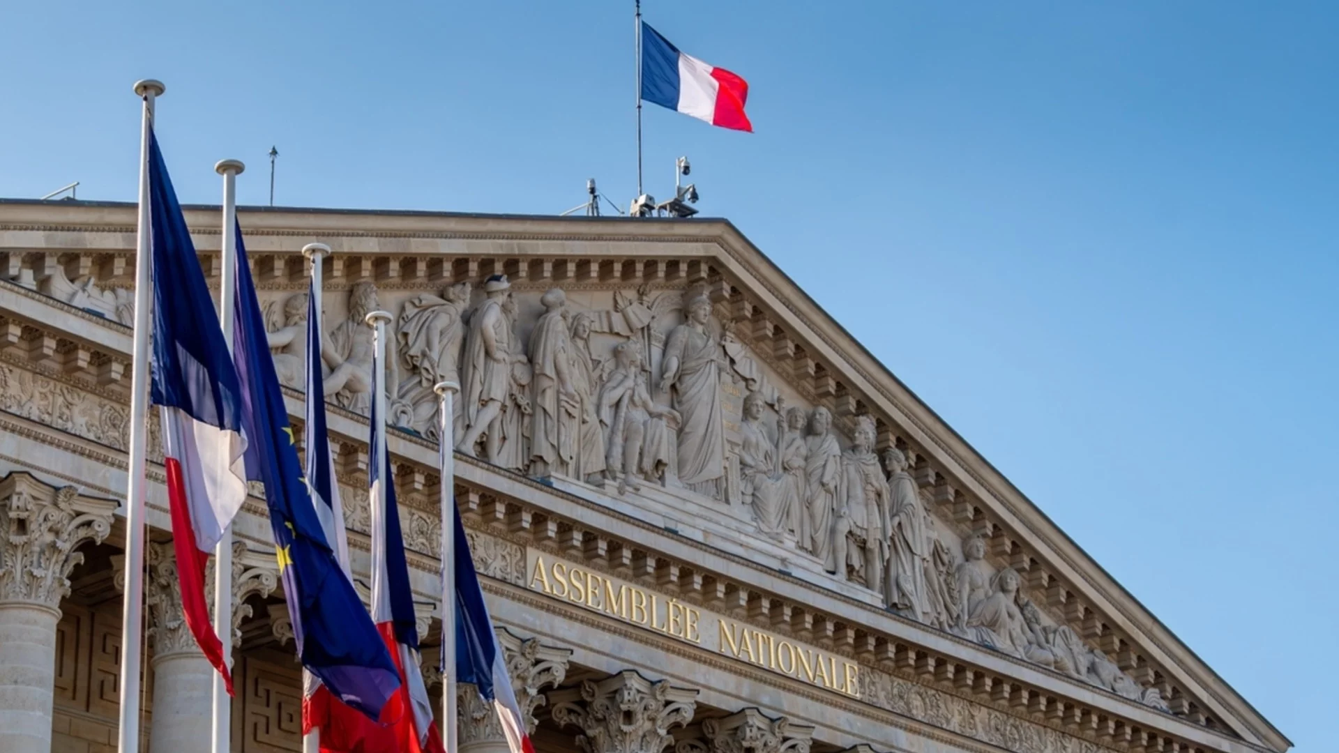 Френски депутати обмислят да предоставят право на глас на чужденци извън ЕС на общинските избори