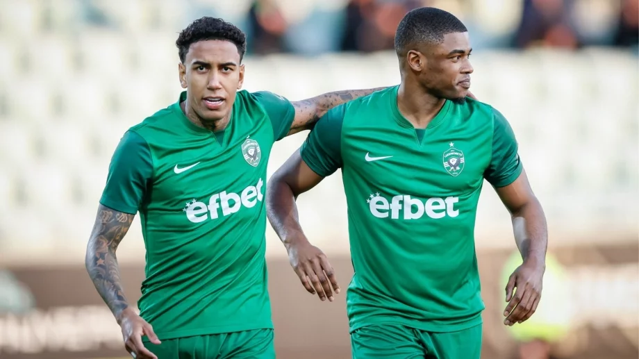 Левски е под прицел! Звездите на Лудогорец загряха в голеада насред София