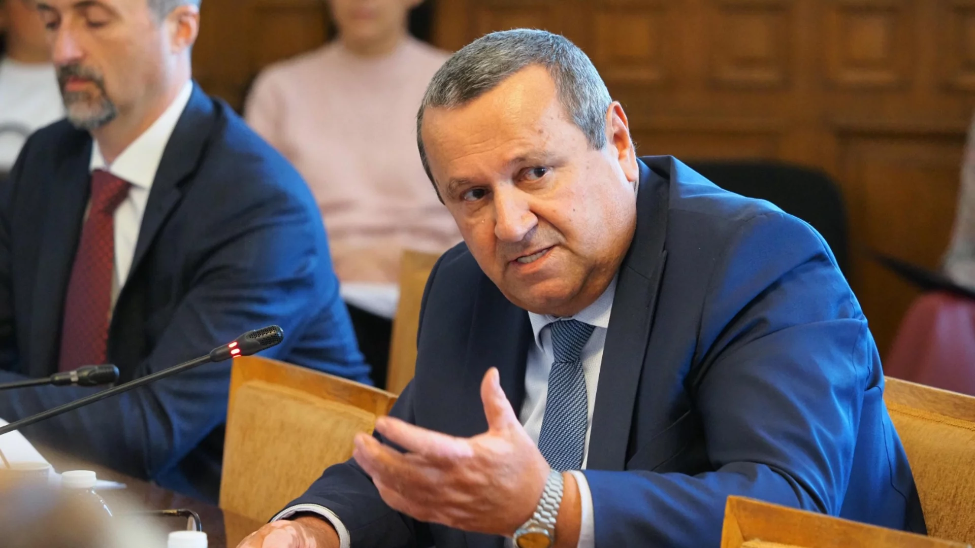 Хасан Адемов обвини "Възраждане", че изпълняват тежка поръчка от ДПС – Ново начало