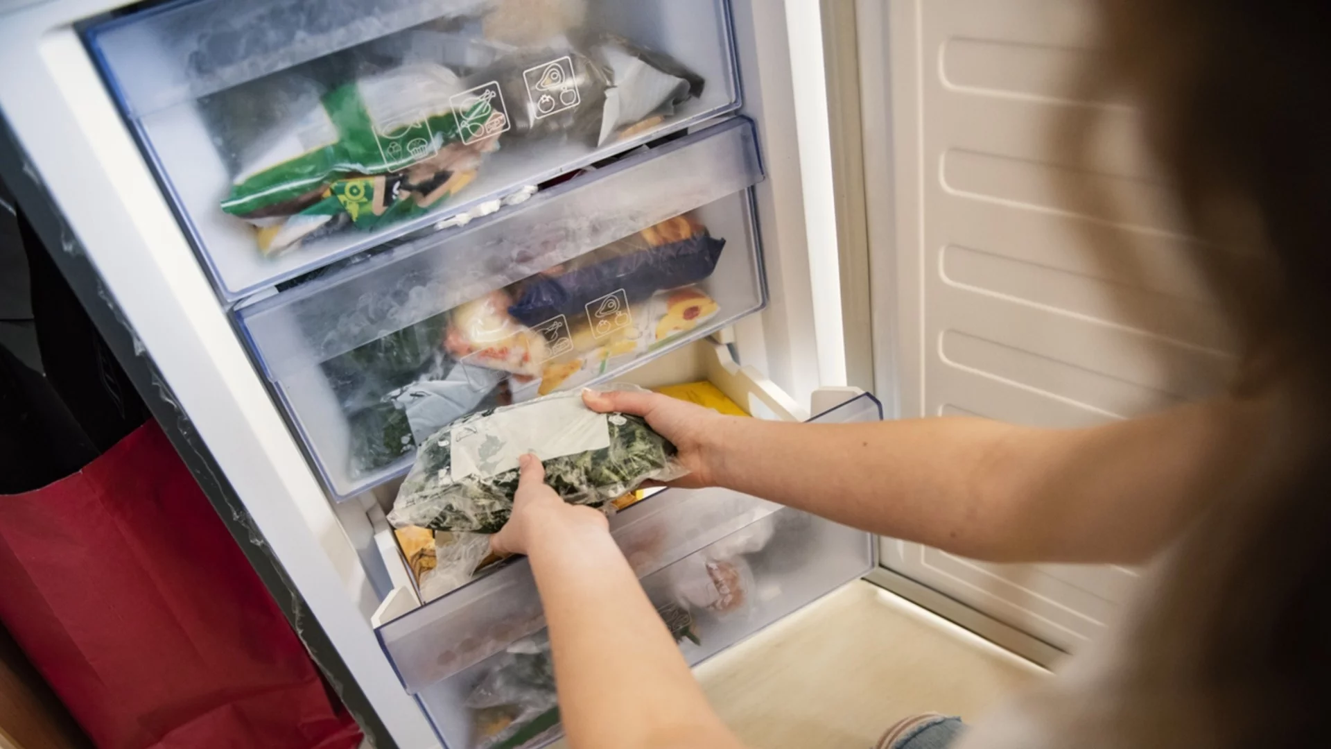 Защо замразените продукти не се запичат, а се сваряват