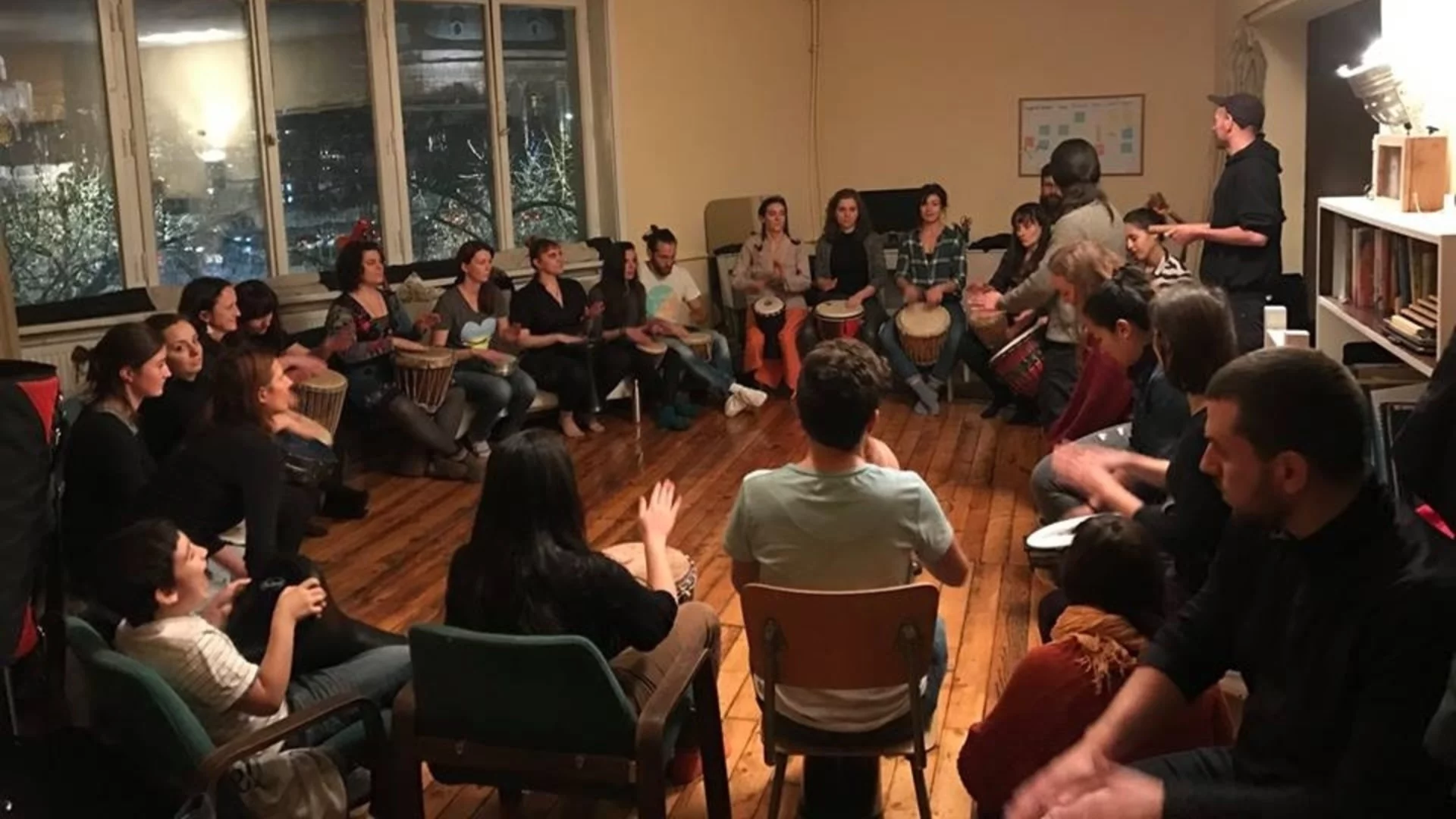 Кой и защо гони студентски организации от Националния студентски дом?