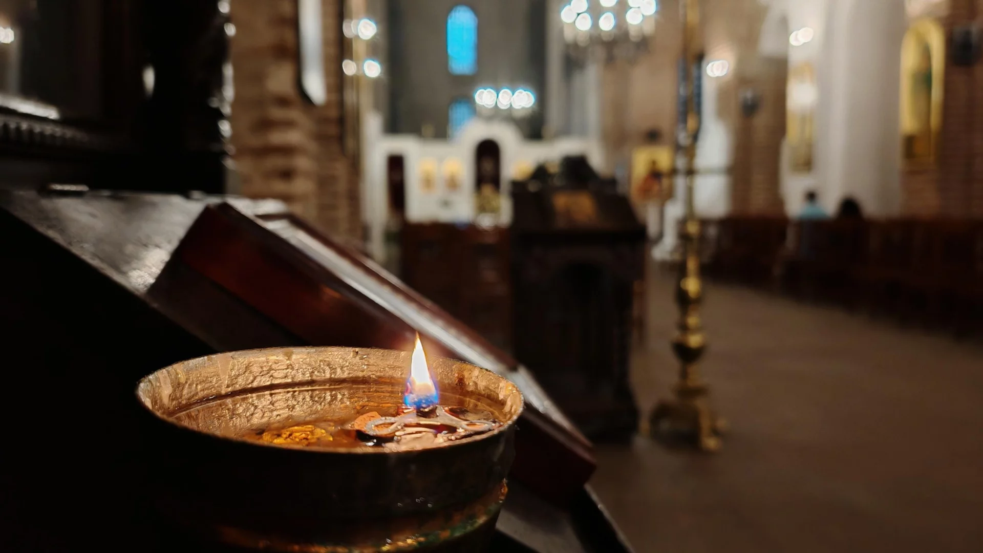 Първата голяма задушница за 2026 е на тази дата – съвпада с голям празник