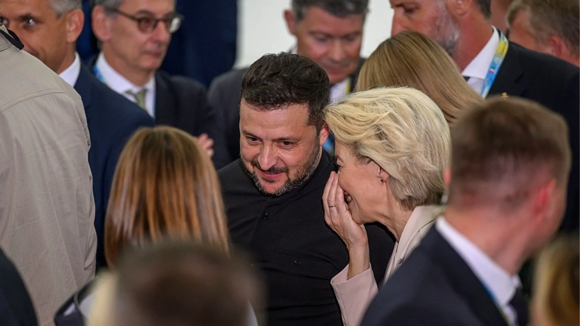 Разкриха 5-степенен план за бързо членство на Украйна в ЕС, в центъра е Орбан