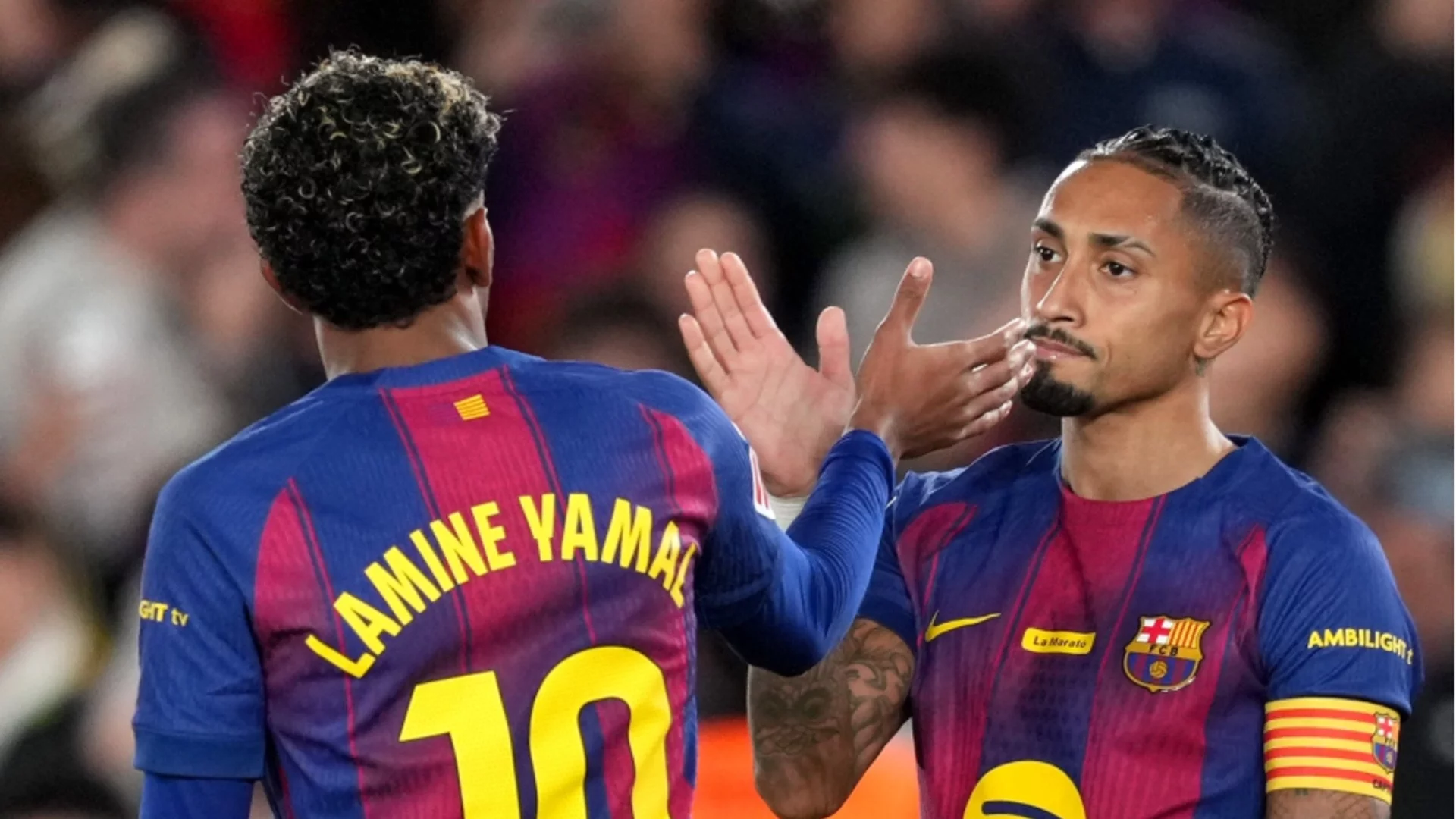 Рафиня разкри скандалните навици на Ламин Ямал - купонджия, винаги му се спи, закъснява, обсебен от косата си