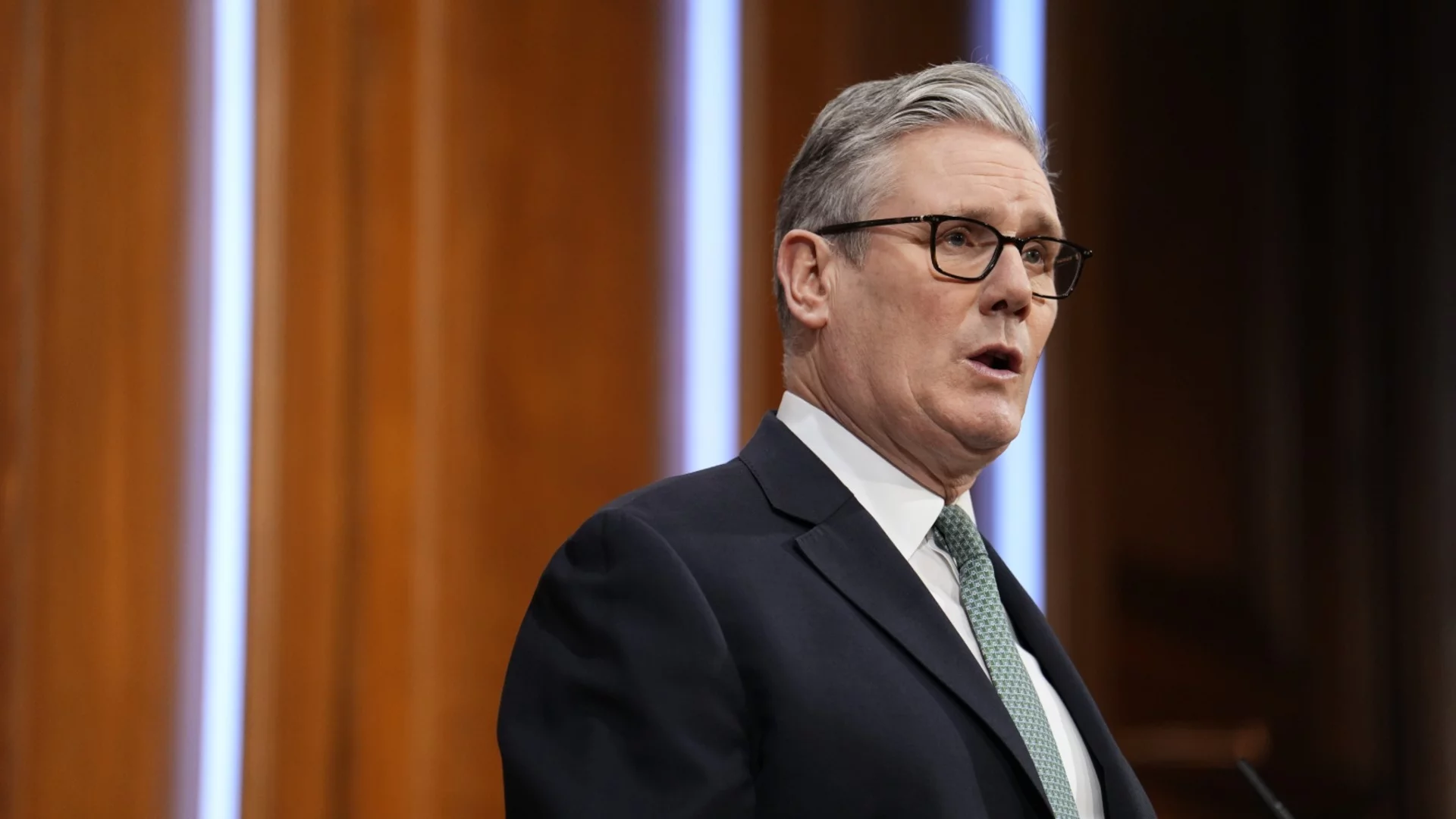 Заради досиетата "Епстийн": Киър Стармър обяви ще хвърли ли оставка