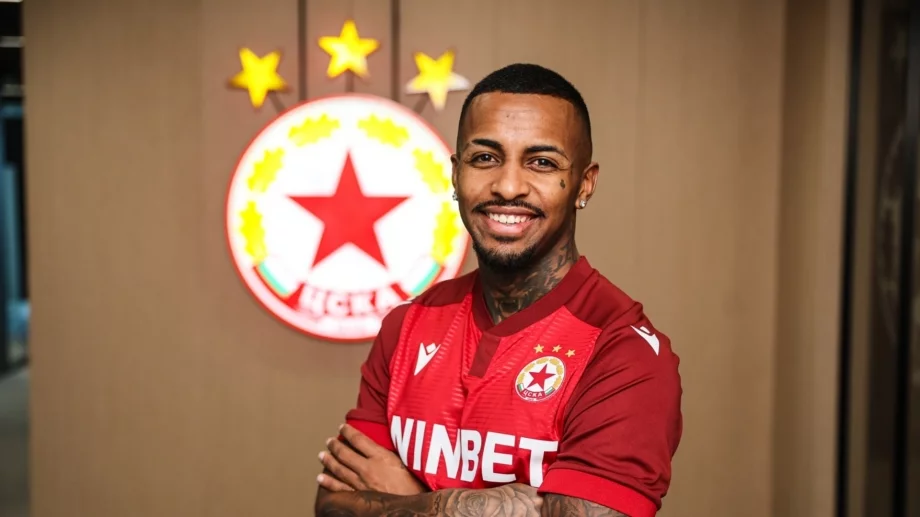 Огромна петцифрена глоба и затвор: Разясниха тежката присъда за Пастор